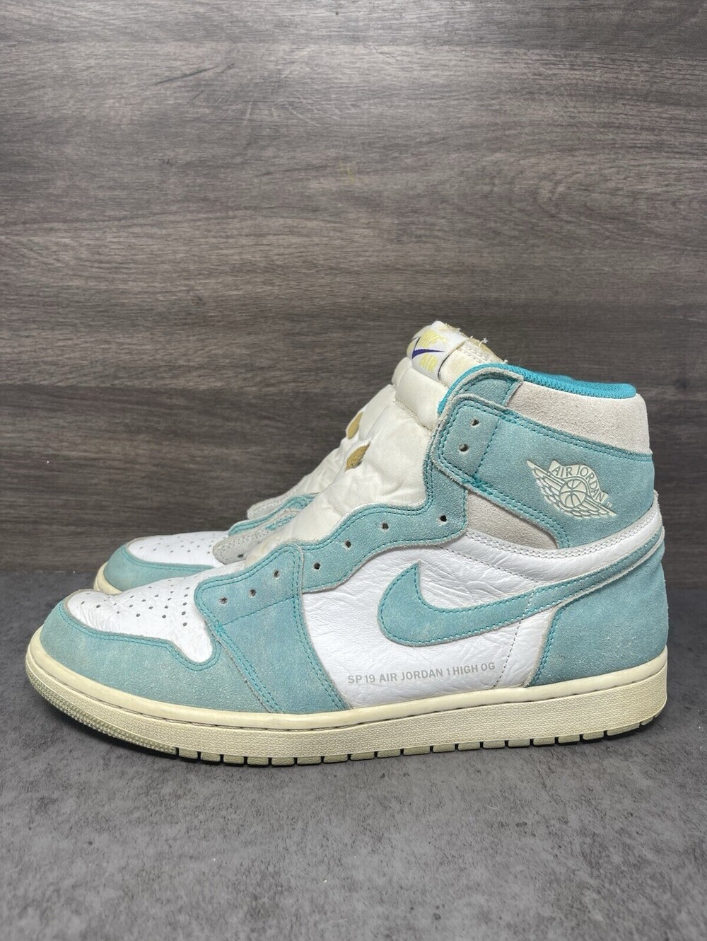 Air Jordan 1 Retro High OG Turbo Green Size 13 Mens Sail White 555088-311
